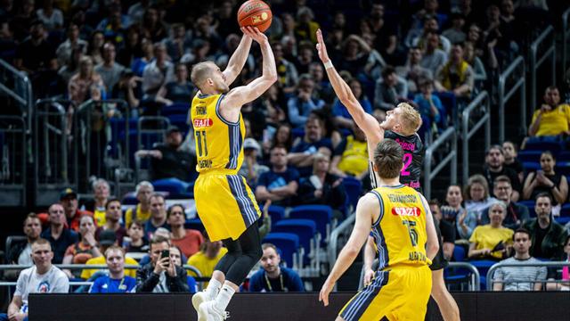 Mit Sieg gegen Bonn : Das hat Alba die ganze Saison nicht geschafft | Sportmix