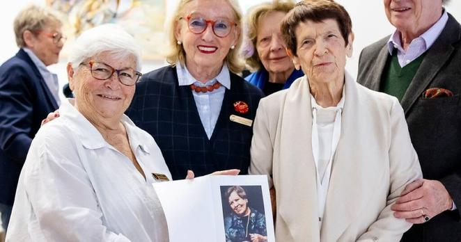 Besuch aus Israel im Lilli-Marx-Ausstellungsraum