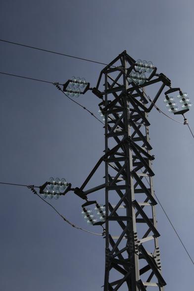 An image of a powerline poll.