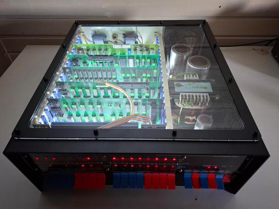 #KneisnerM100 circuit cards inside its new case with discreet LED lighting
