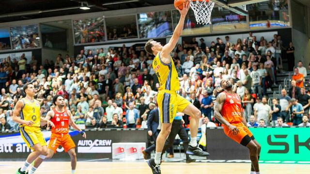 Alba demontiert Chemnitz : Dyn-Experte: „Die haben wohl nicht genug gegessen“ | Sportmix