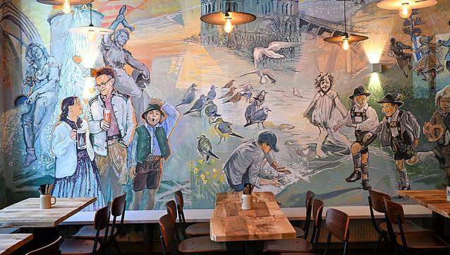 Münchner Gastronom macht Liebeserklärung: So feiert das "Hand aufs Herz" die Isar