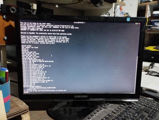 Monitor con terminal bash en openBSD