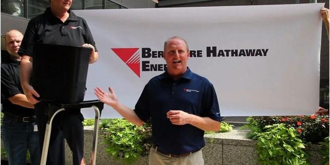 It's Official: Greg Abel Will Be Berkshire Hathaway's Next CEO