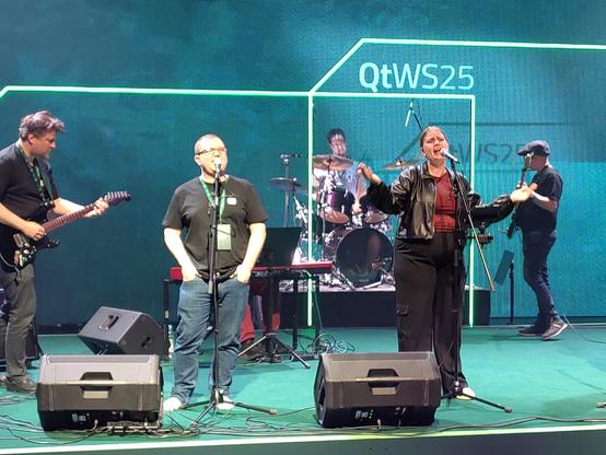 The Qt Band