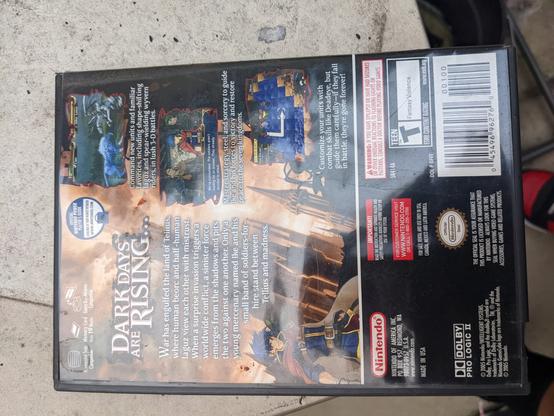 Photograph of the back of the case for the Nintendo GameCube game Fire Emblem Path of Radiance