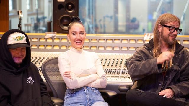 Nashville reporter Audrey Gibbs dives into music production scene