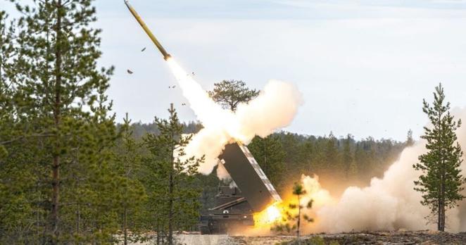 British troops fire missiles on NATO eastern border in show of force to Vladimir Putin | UK | News