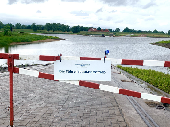Fährzugang Neu-Darchau an der Elbe.