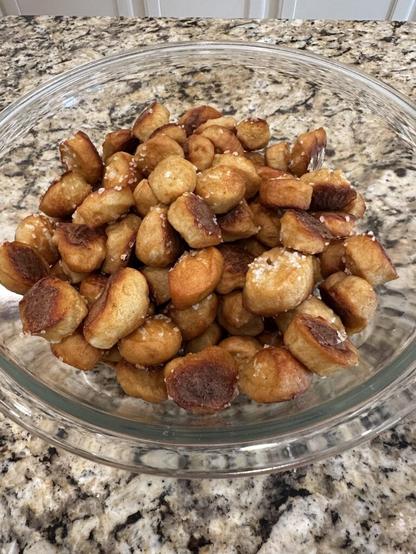 Sourdough pretzel bites