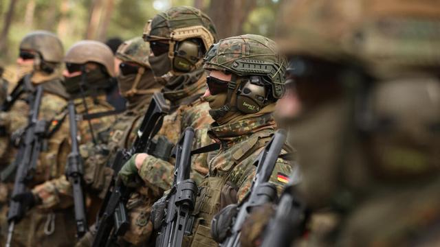 l'armée a perdu les contacts d'un million de réservistes à cause d'une loi européenne