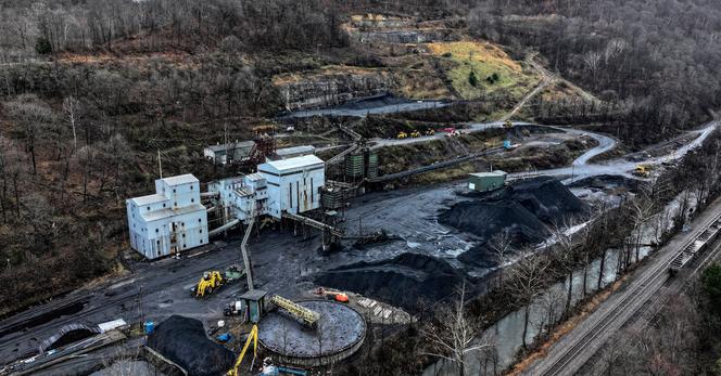 A coal preparation plant near Welch, W.Va. States that have a long history of coal mining are still very reliant on the fuel.