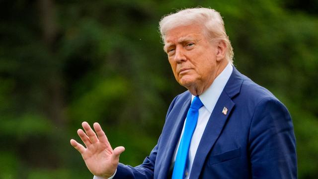 President Donald Trump walks towards Marine One on the South Lawn on May 1, 2025 in Washington, DC. 