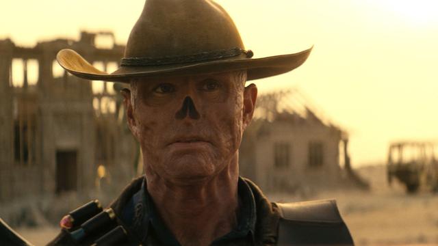 Fallout Season 2 Wraps Filming with Walton Goggins Celebrating Dramatic Scene
