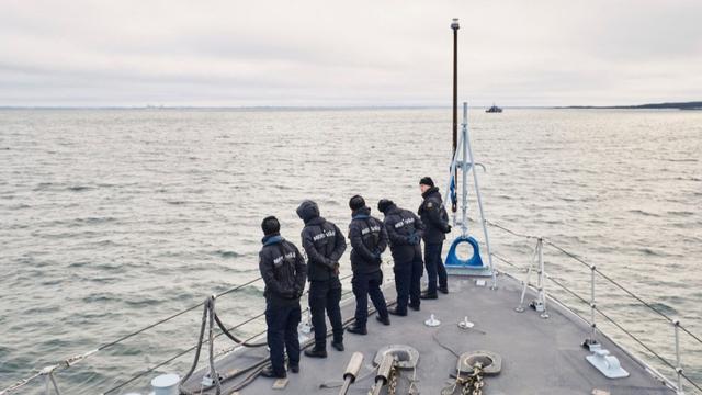 Poland intervenes after Russian 'shadow fleet' ship detected near Baltic Sea cable