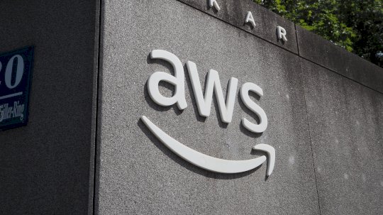 hacker-inserts-destructive-code-in-amazon-q-tool-as-update-goes-live-–-source:-wwwcsoonline.com