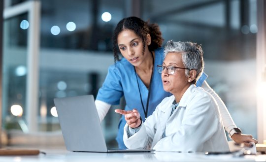 the-healthcare-industry-is-at-a-cybersecurity-crossroads-–-source:-wwwcsoonline.com