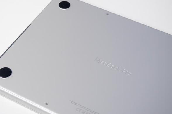Les MacBook Pro M5 pourraient attendre 2026
