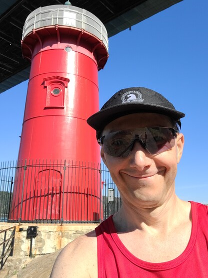 Selfie at the #LittleRedLighthouse
https://en.m.wikipedia.org/wiki/Little_Red_Lighthouse