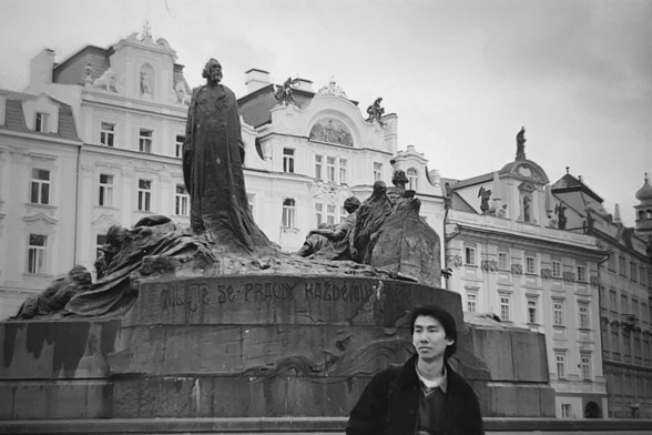 35mm film negative | Prague, Czech Republic
Tiong-seah Yap © 2023 All rights reserved | https://tsakabear.com