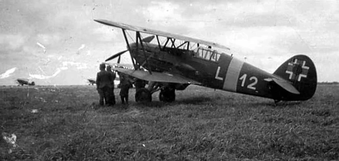 Avia B-534 in Slovak Service
With the partition of Czechoslovalia on 14 March 1939, Slovakia inherited 71 Avia B-534 biplane fighters. Two squadrons participated alongside Luftwaffe units in the invasion of Poland in September 1939. They were later deployed to Ukraine in 1941 during the invasion of the USSR. In 1942, one squadron was returned to Slovakia for anti-partisan operations. By 1943, obsolescence and a lack of spare parts relegated them to training roles.
During the National Slovak Uprising of September-October 1944, a B-534 shot down a Hungarian Junkers Ju 52, the last confirmed aerial victory of a biplane fighter.