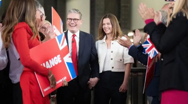 Sir Keir Starmer celebrates his electoral victory, 5 July 2024.
Photo: PA Media
Article: Copyright 2024, Arthur Newhook. 
Follow Stop the Idiocracy. 
https://tinyurl.com/StopTheIdiocracy
https://tinyurl.com/ArthurNewhook