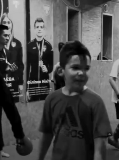 🕯 Yesterday, a russian missile killed 10-year-old karate champion Maksym Symaniuk, his younger sister, and his mother. At the time of the attack, the family were in their apartment in Kyiv — Ukrainian Karate Federation.  