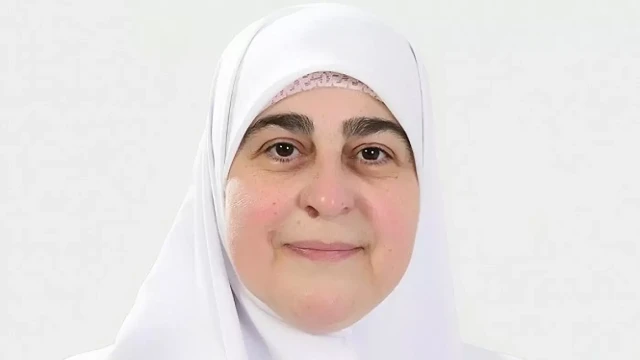 Headshot of Wafaa Jarrar