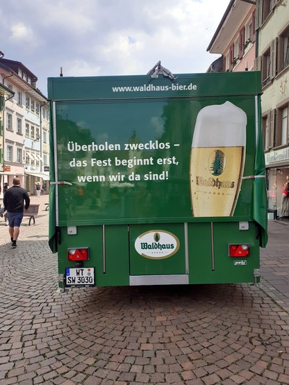 Waldshaus-Bier-Wagen