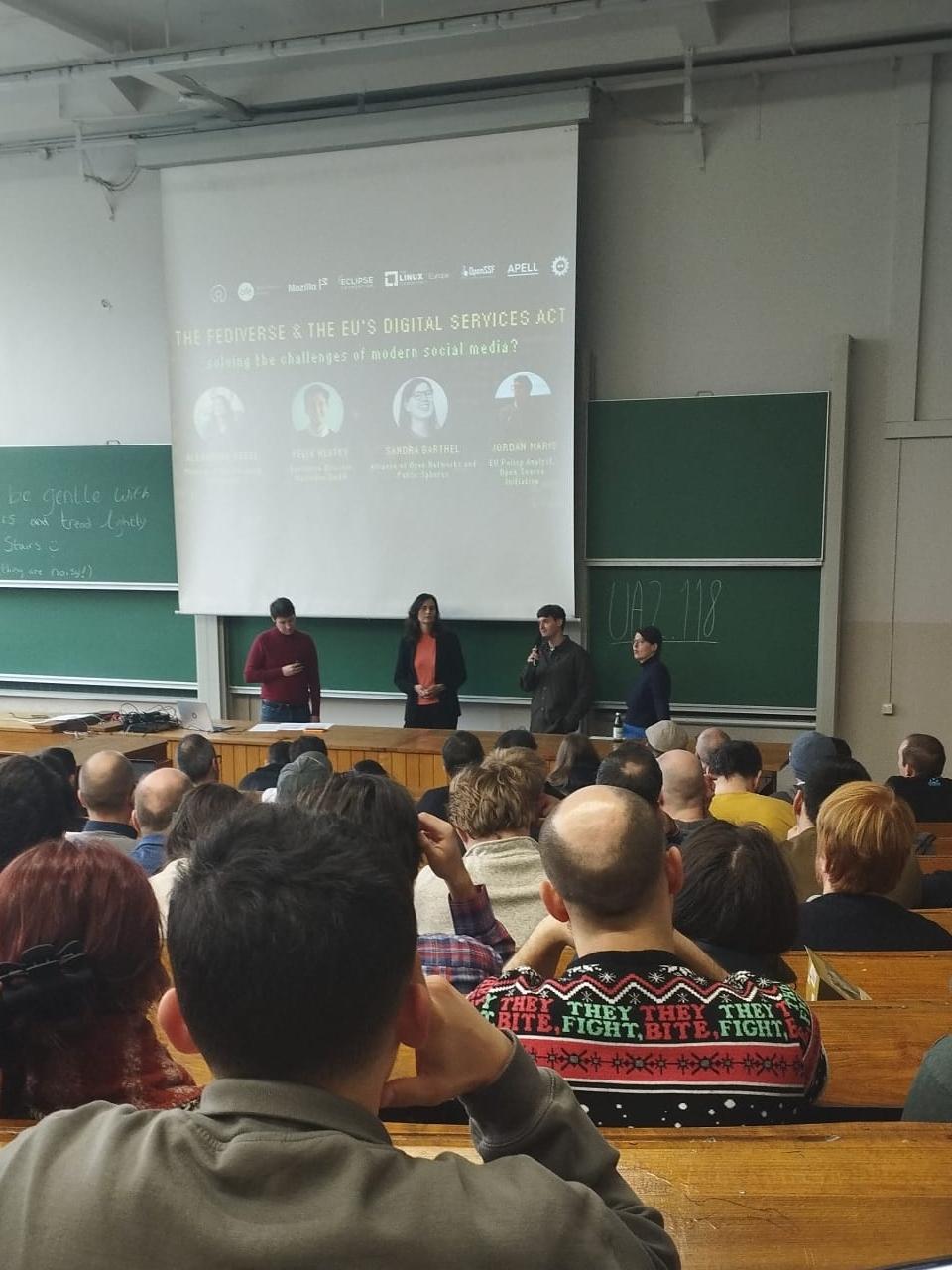 Discussing the future of social media at Fosdem