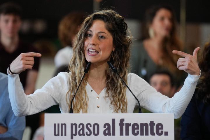 La líder de Movimiento Sumar, Lara Hernández, durante la presentación de la nueva coalición (EFE)
