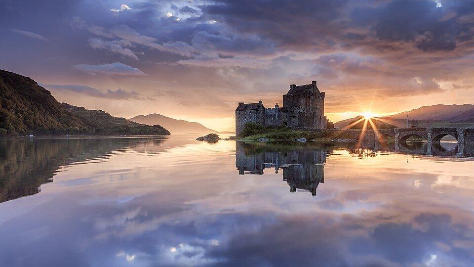 Eilean Donan Castle, Scotland by Syxaxis Photography