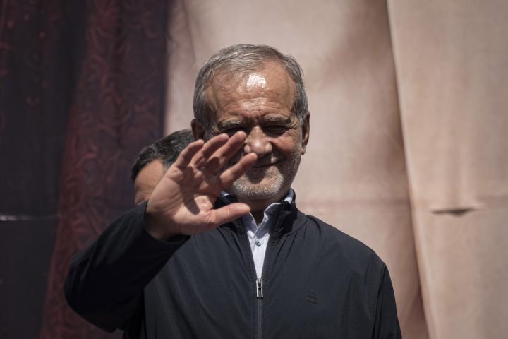 El presidente iraní Masoud Pezeshkian (Morteza Nikoubazl- Getty Images)