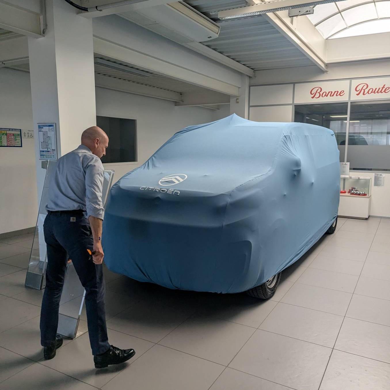Franck unveiling a Citroen Jumpy van