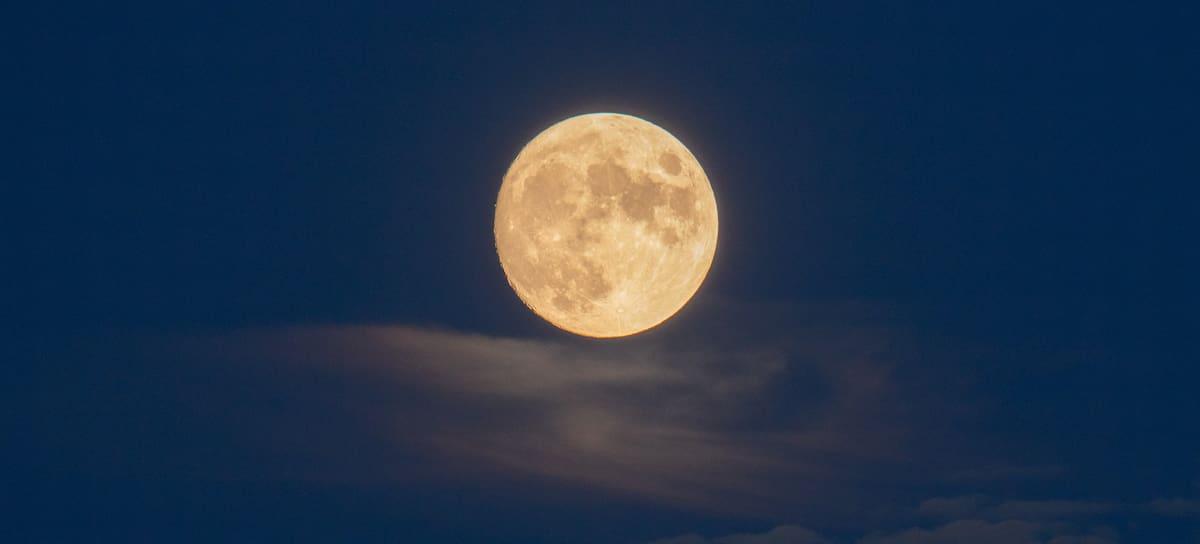 Luna del cazador / NurPhoto