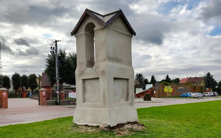 Ratują zabytkową kapliczkę w Rzekuniu. I ty możesz dołączyć