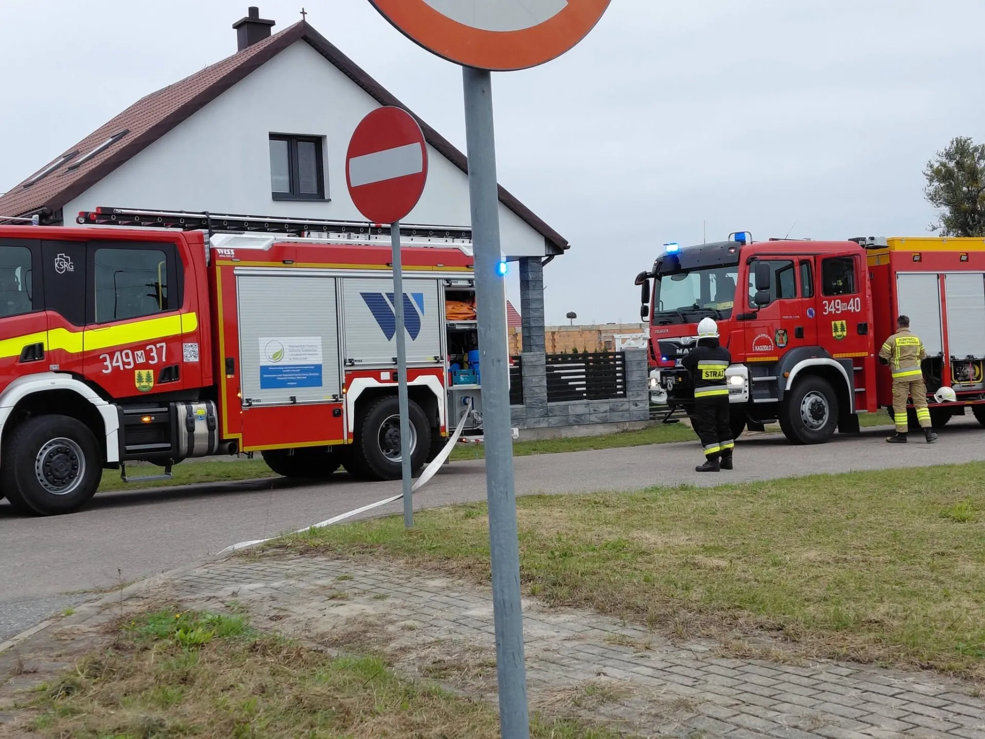 Butla z gazem wywołała pożar. Interwencja służb w Dylewie