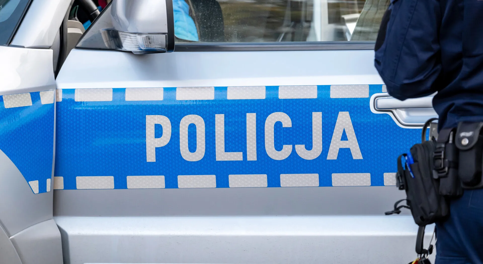 Co dalej z dawnym budynkiem policji w Baranowie? Radny zwrócił uwagę na jego stan