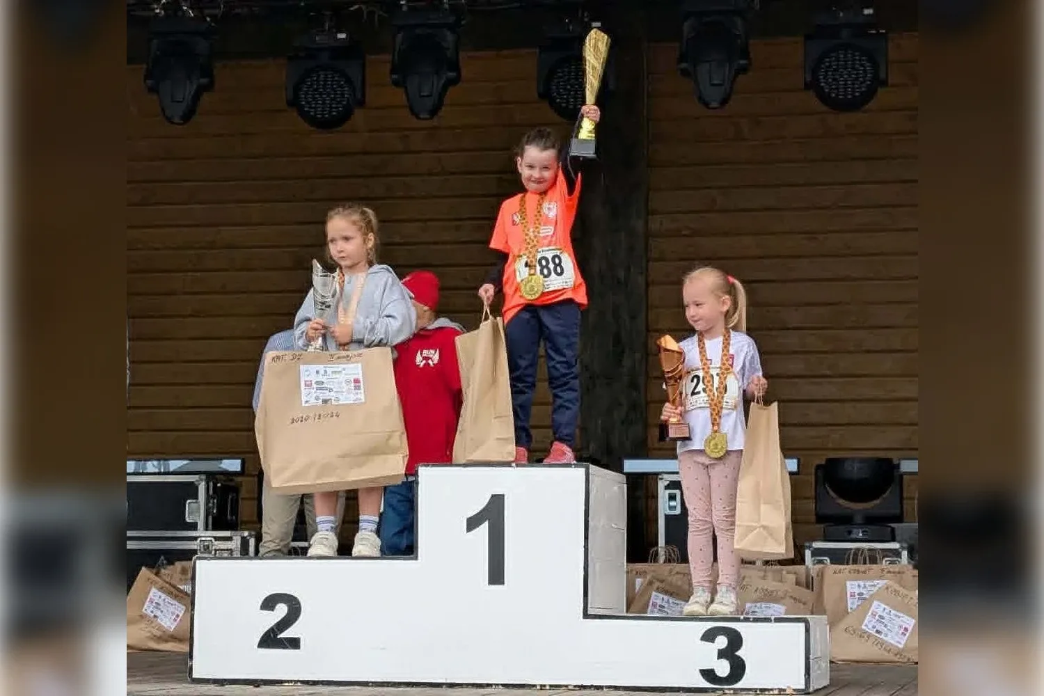 Liliana Cygańska najlepsza na 200 metrów podczas XXIX Biegu Miodobrania Kurpiowskiego