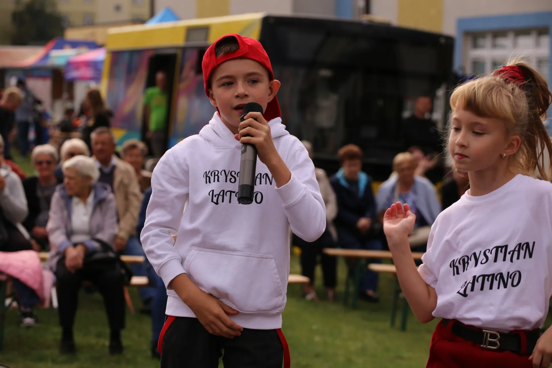 Rodzinny festyn „Od malucha do seniora” na osiedlu Centrum. Gwiazdą Krystian Latino (zdjęcia, wideo)