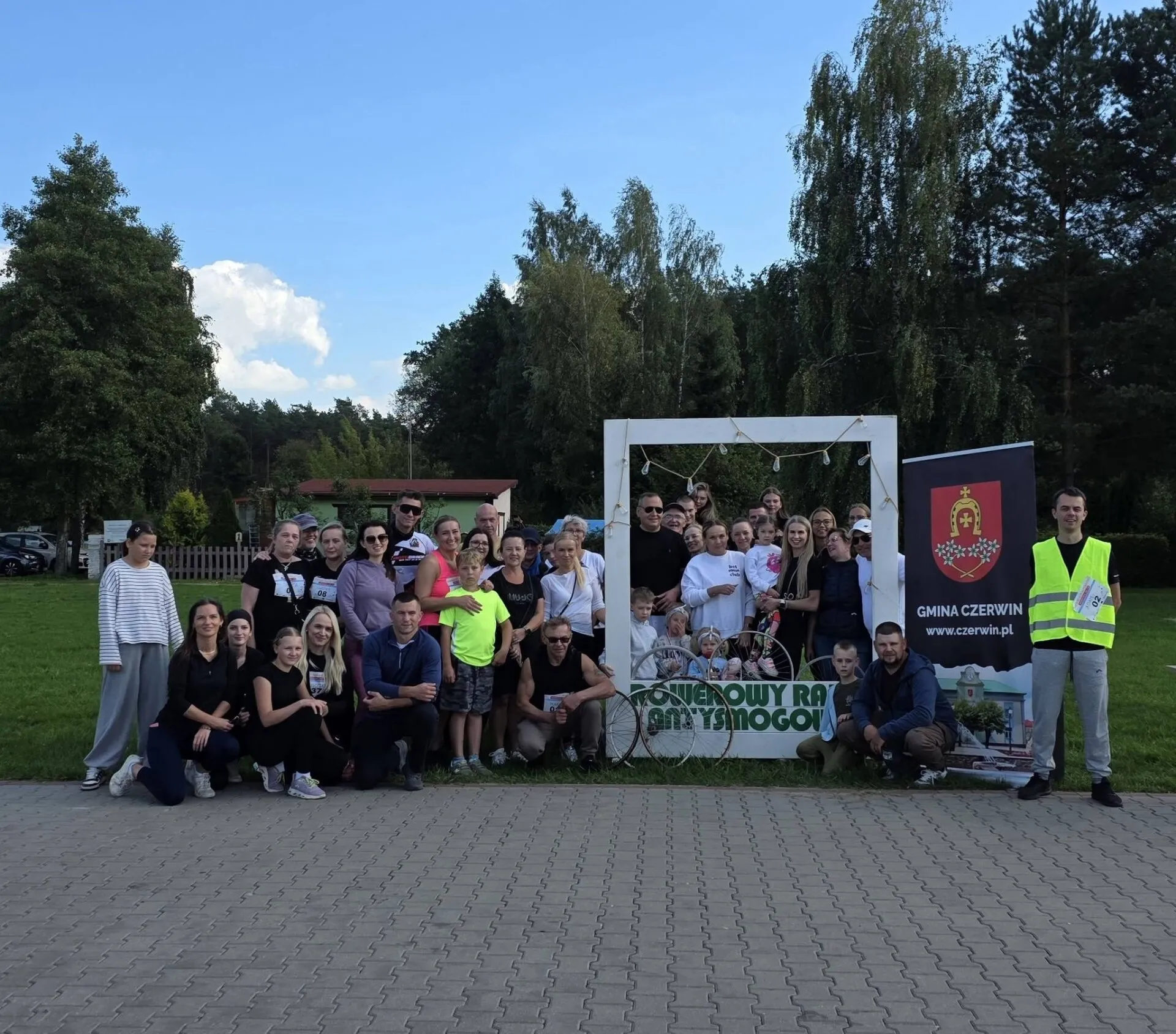 Ponad 23 kilometry na dwóch kółkach. Rowerowy Rajd Antysmogowy przejechał przez gminę Czerwin