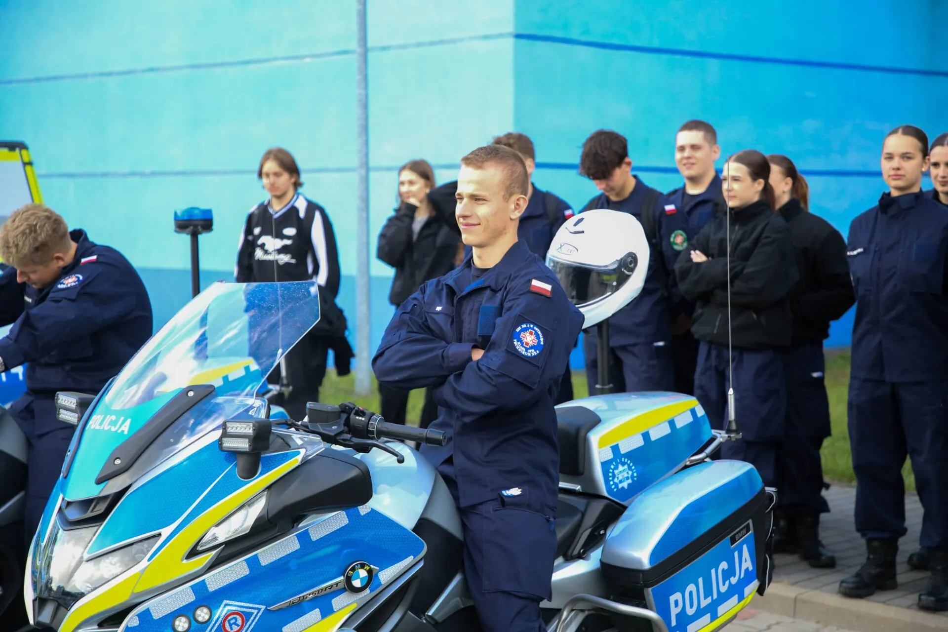 Dzień Otwarty w Komendzie Miejskiej Policji w Ostrołęce. Młodzież zobaczyła, jak wygląda służba od kuchni (zdjęcia, wideo)