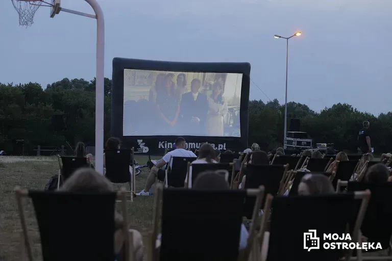 Kino plenerowe w Ostrołęce. Zobacz, co będzie grane na plaży miejskiej