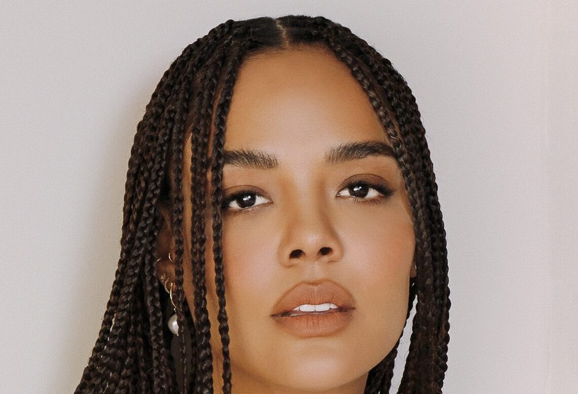 tessa-thompson-to-star-in-netflix-series-‘his-&-hers’-by-alice-feeney