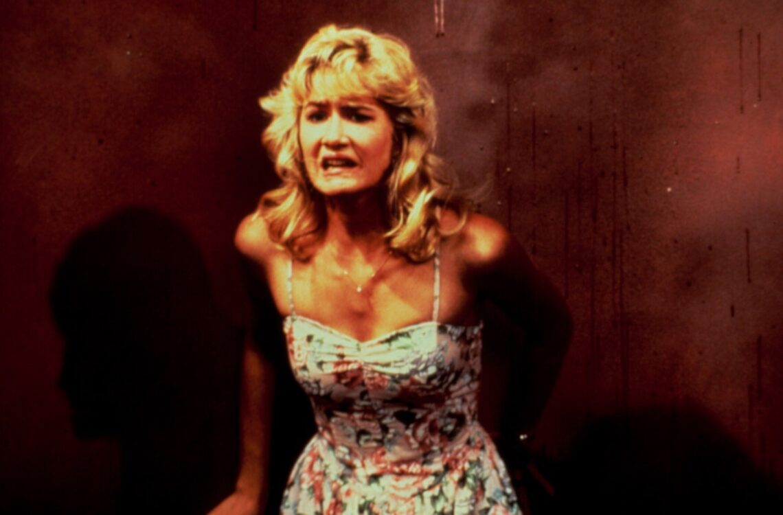 laura-dern’s-college-once-shunned-her-for-‘blue-velvet’-role