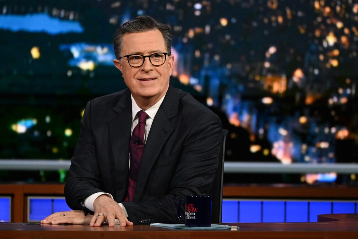 stephen-colbert-opens-‘the-late-show’-with-heartfelt-grief-after-trump-rally-shooting