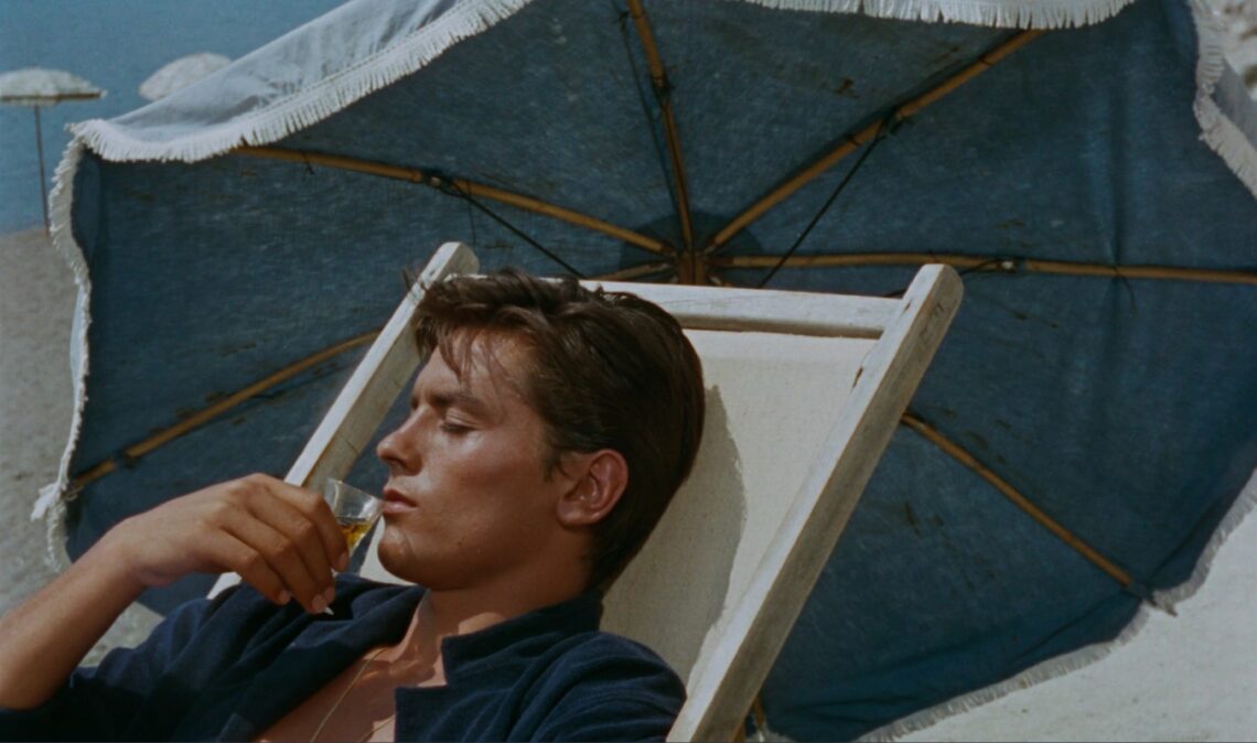 in-honor-of-alain-delon:-a-star-who-mastered-subtle-allure