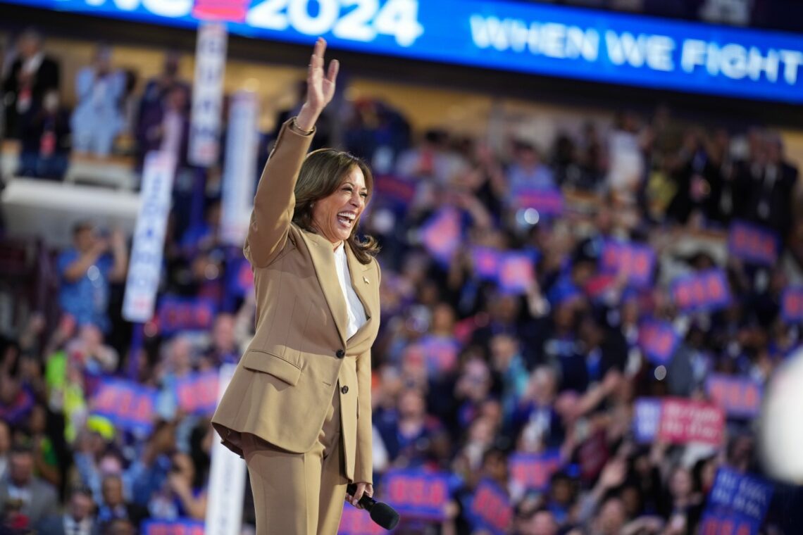 dnc-night-1-highlights:-kamala-harris-energizes-crowd-with-brief-appearance