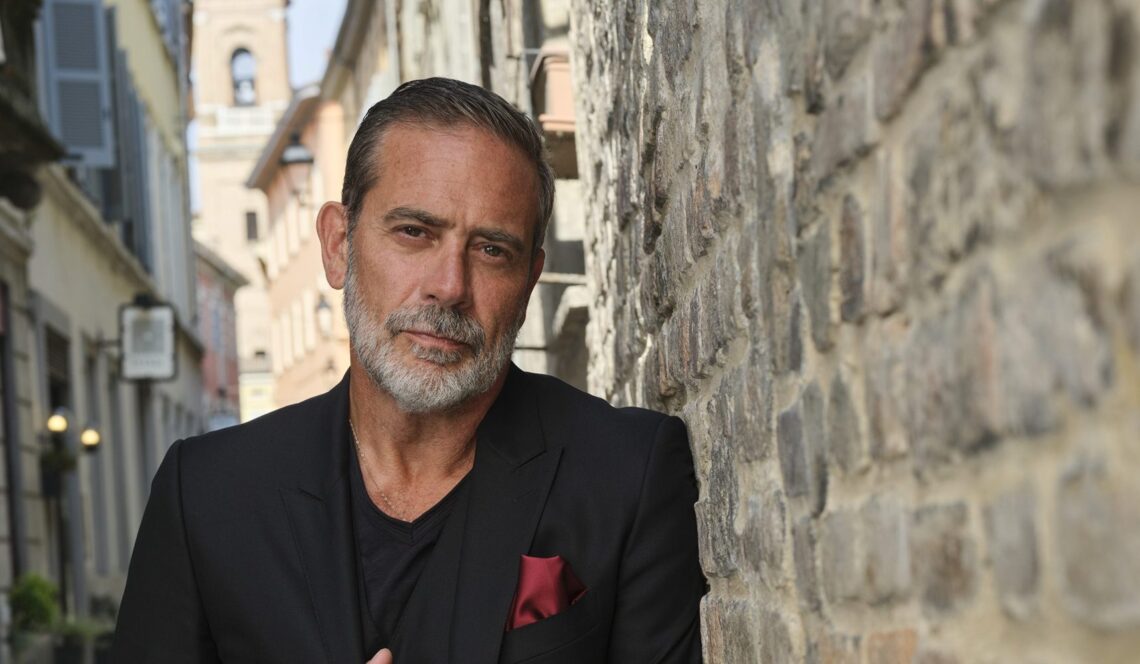 jeffrey-dean-morgan-to-host-nbc-travel-competition-series-‘destination-x