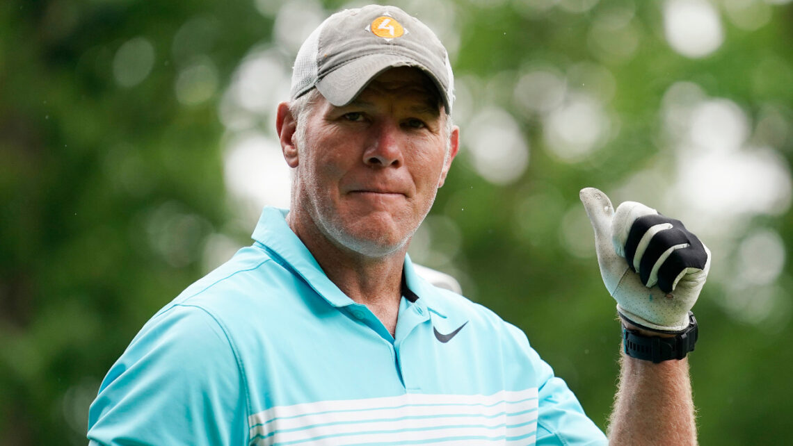 brett-favre-shares-his-parkinson’s-diagnosis-with-the-world